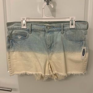 Old Navy Distressed Denim Bleach Boyfriend Shorts